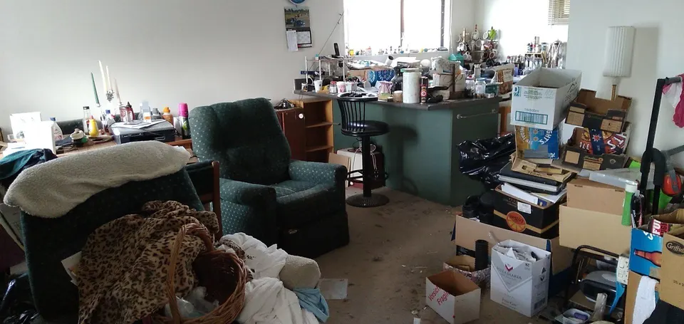 Appartement encombré à vider dans le cadre d'une succession à Lausanne